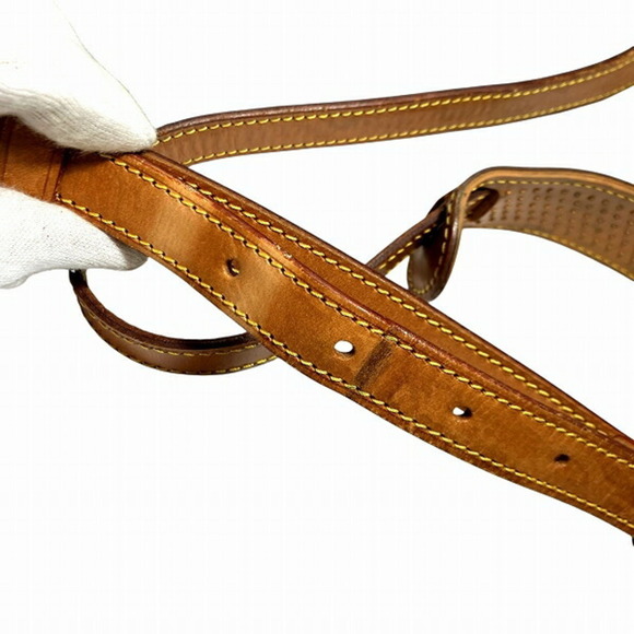 LOUIS VUITTON Brown Monogram Shoulder Bag - Picture 9 of 9